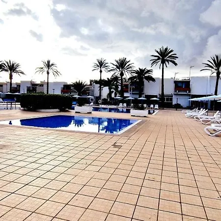 Ten Bel Primavera, Pool & Free Wifi *