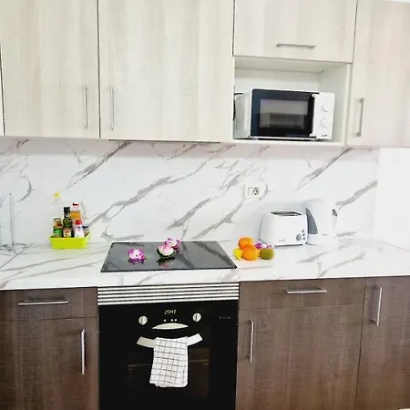 Ten Bel Primavera, Pool & Free Wifi Арона