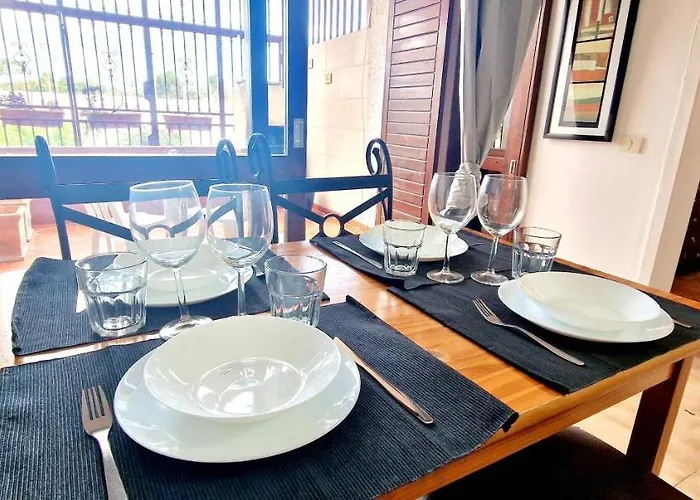 Holiday home Ten Bel Primavera, Pool & Free Wifi Arona (Tenerife)