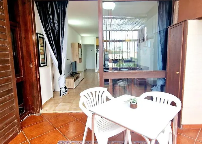 Ten Bel Primavera, Pool & Free Wifi 度假居 *