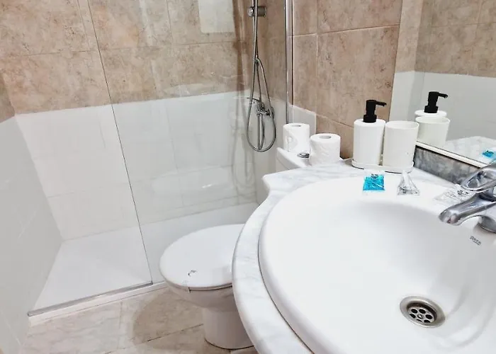 Ten Bel Primavera, Pool & Free Wifi 阿罗纳