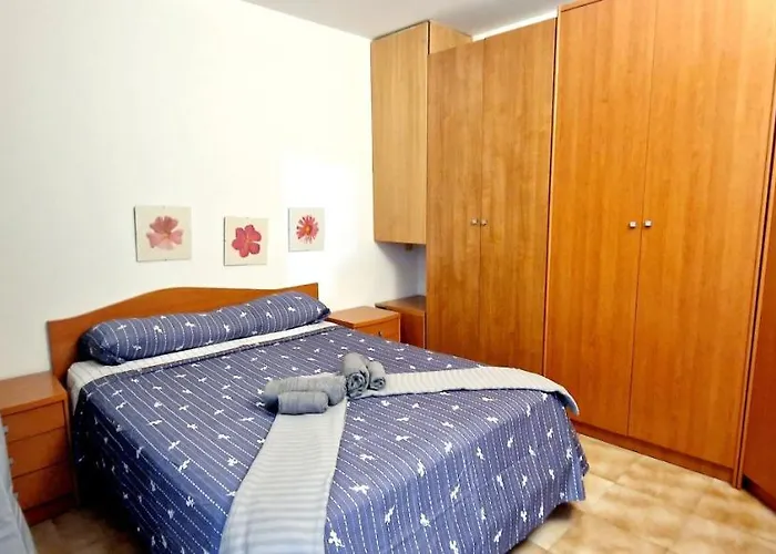 Ten Bel Primavera, Pool & Free Wifi أرونا