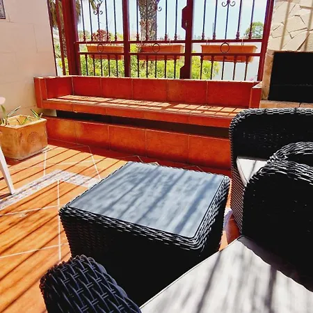 Ferienhaus Ten Bel Primavera, Pool & Free Wifi